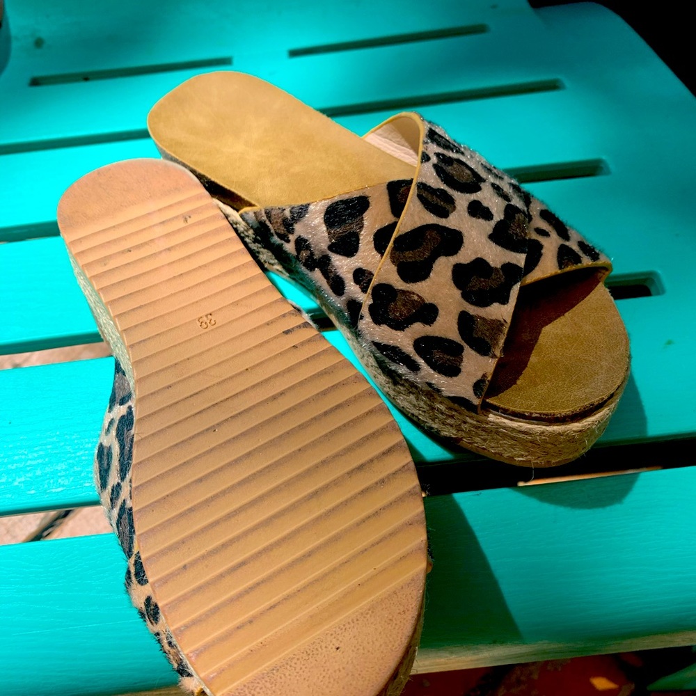 Leopard Raffia Sandals